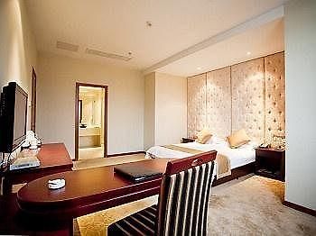 Bauhinia Hotel - Fenghua Xikouzhen Bagian luar foto
